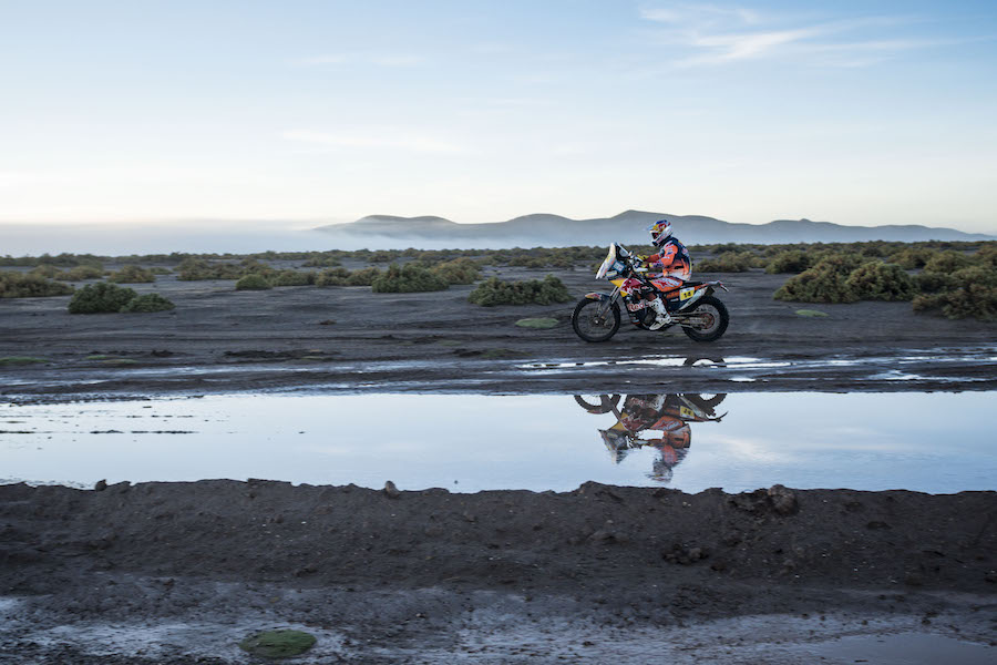 Sam Sunderland (GRB) of Red Bull KTM Factory Team races during stage 08 of Rally Dakar 2017 from Uyuny, Bolivia to Salta, Argentina on January 10, 2017