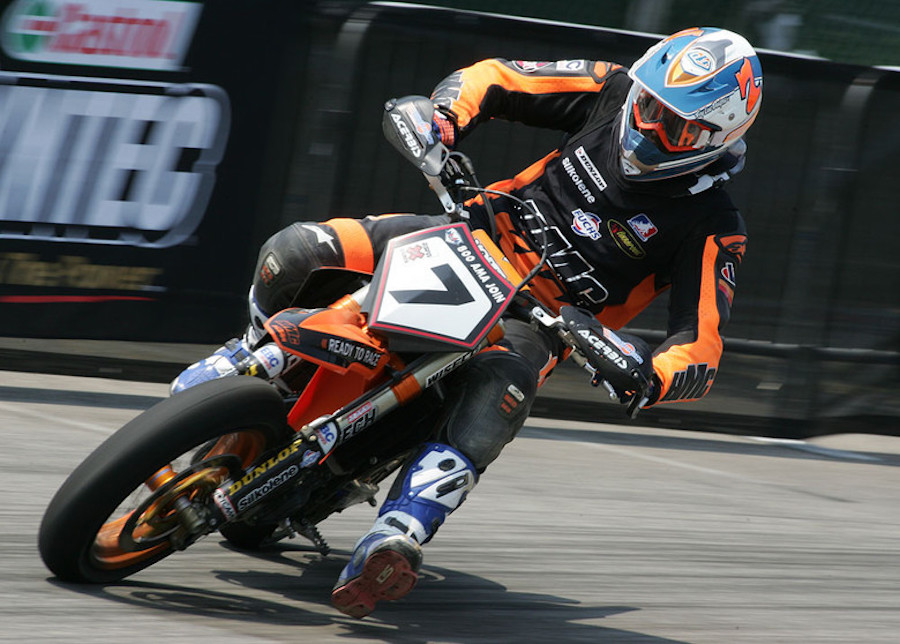 Troy’s Supermoto AMA title ranks as one of his great achievements – and proved  an ideal stepping stone from dirt to road racing