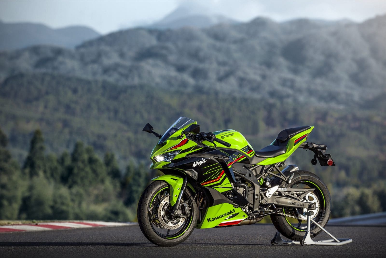 24my-ninja-zx4rr-1 - Australian Motorcycle News