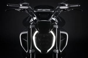 DUCATI DIAVEL V4