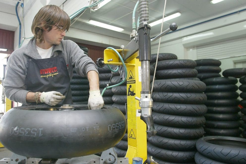 PIRELLI DIABLO SUPERCORSA V4 Australian Motorcycle News