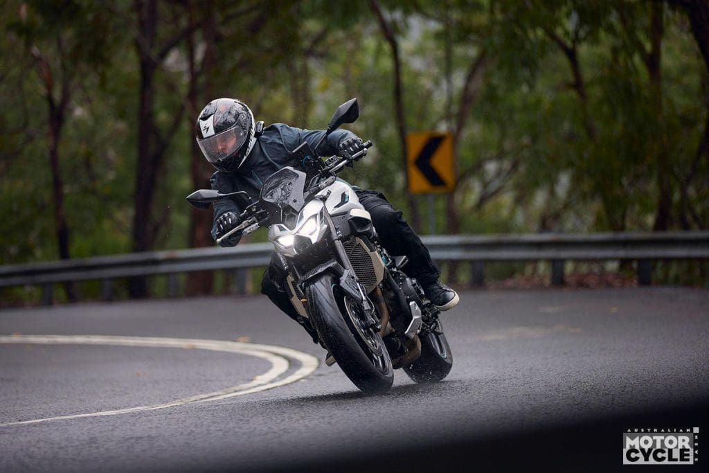 ROAD TEST | Kawasaki Z900 - Australian Motorcycle News