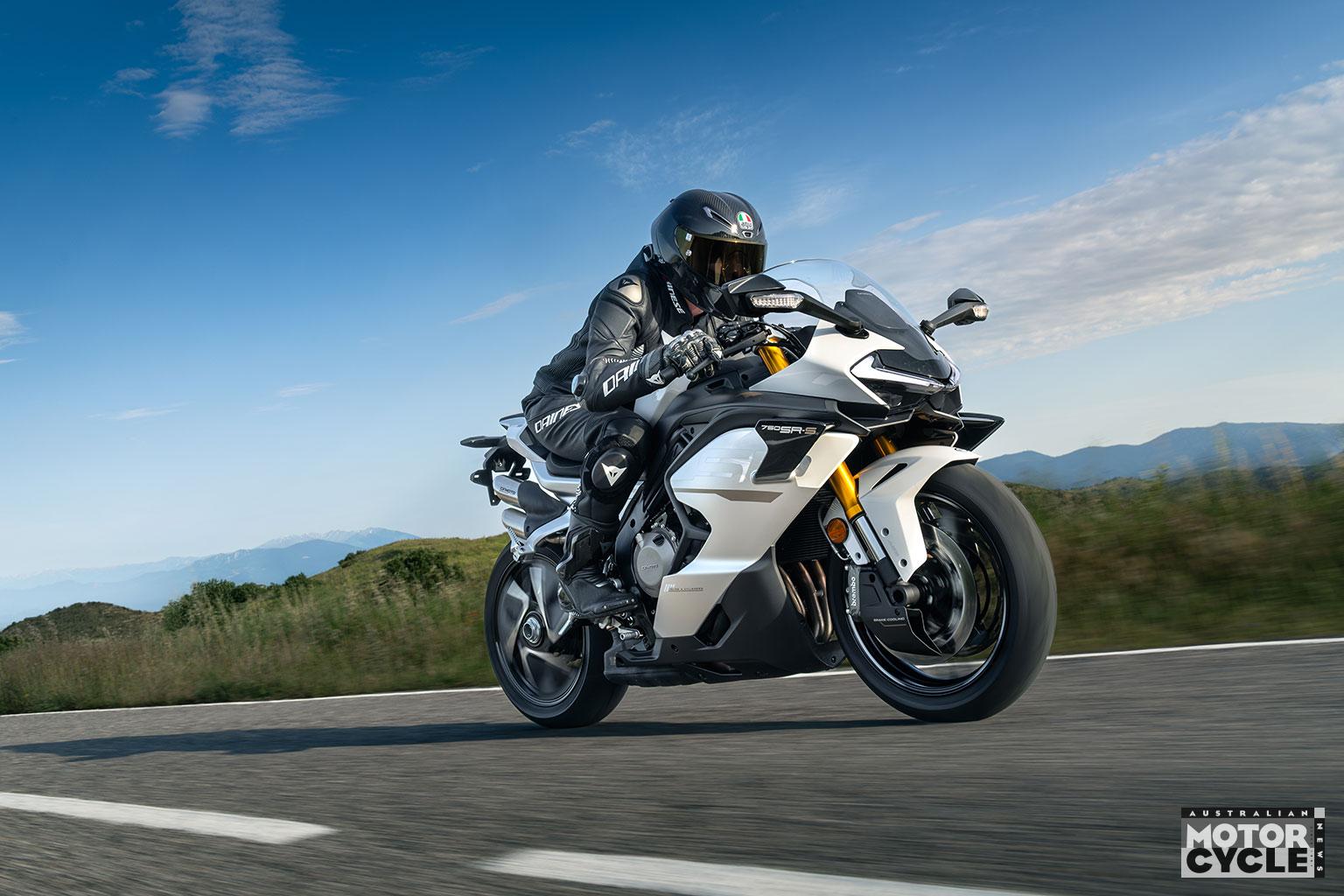 CFMOTO_750SR-S_Lifestyle-24.jpg?refresh=