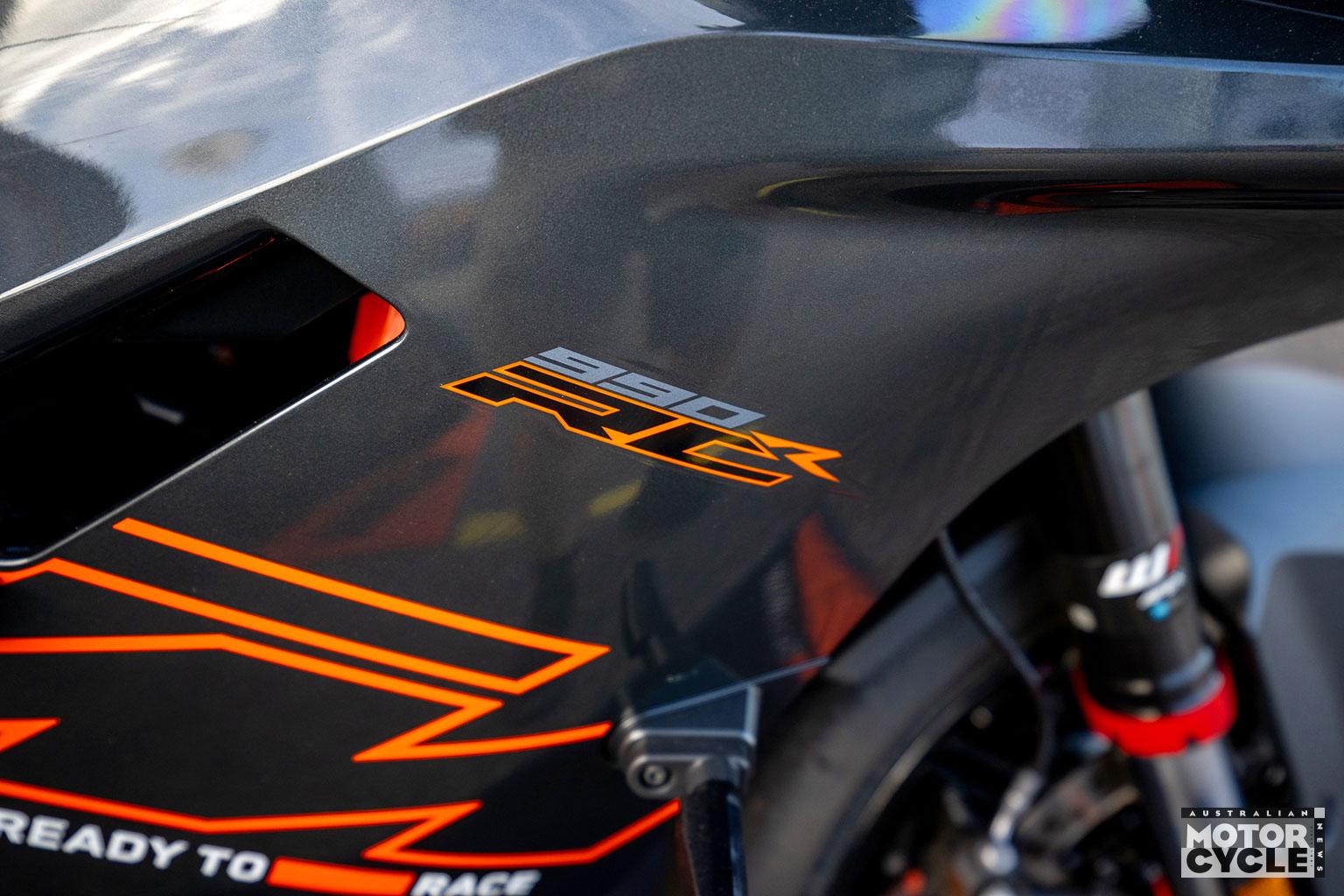 KTM-RbMotoLens-RML_2455-.jpg