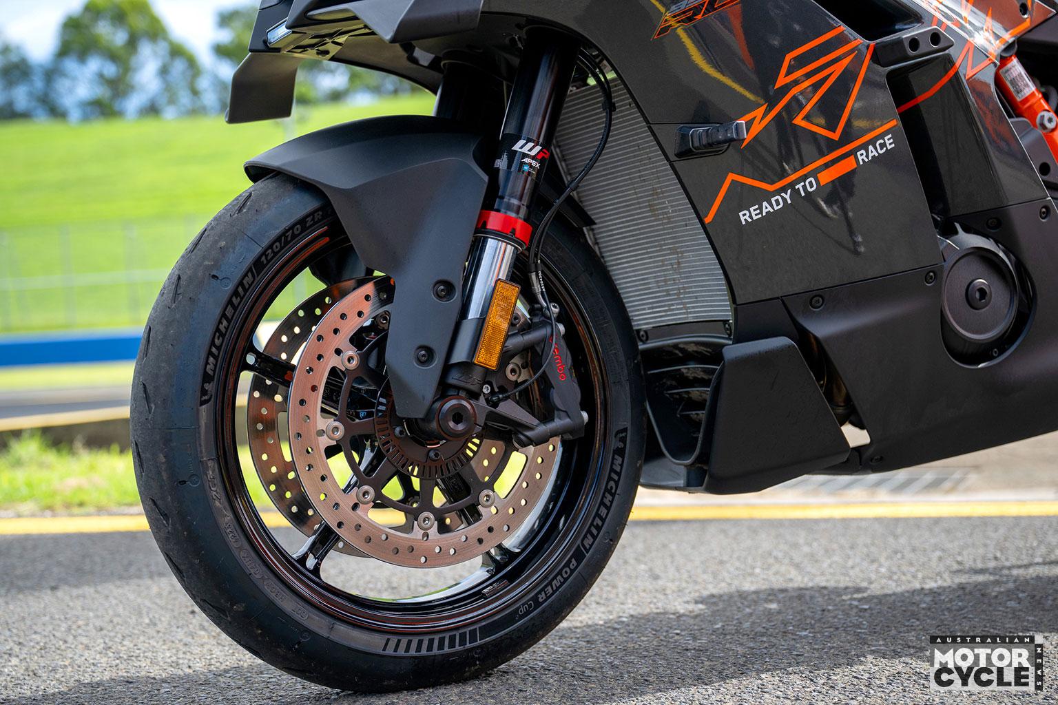 KTM-RbMotoLens-RML_2518-.jpg